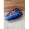 Image 2 : VINTAGE MOTORCYCLE FUEL TANK
