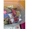 Image 3 : CONTAINER OF CRAFTING ITEMS