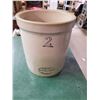 Image 1 : 2 gallon crock (no cracks or chips)