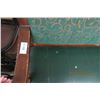 Image 2 : Green Padded Wood Bench w/Footrest