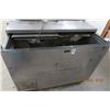 Image 1 : Perlick 4' Reach In Beer Cooler (Needs Service)