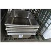 Image 1 : 7-Half By 4" insert Pans - 7 X $