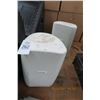 Image 1 : QSC White Wall Speaker Pair