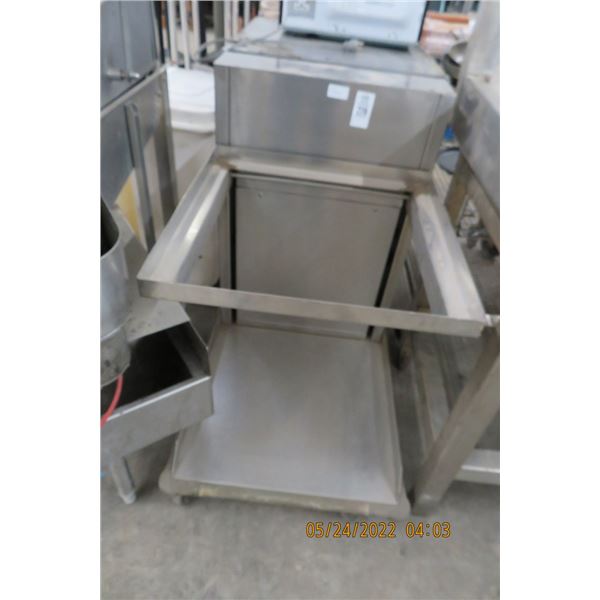 Tray Lowerator Cart