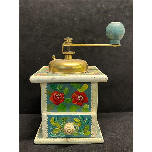 Vintage Wooden Handpainted Manual Coffee Grinder (Approx: 7.5"T 6"W)