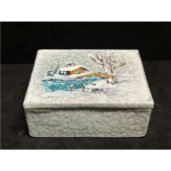 Cardel Italy Winter Scene Ceramic Trinket Box (approx: 5 x 3.75" )