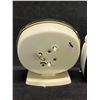 Image 4 : 2 Wind-Up Alarm Clocks - Westclox Big Ben & Quartz - Not Tested (larger 5"T)