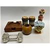 Image 1 : 7 Ceramic / Wood etc Décor Items (tallest approx: 5.5")