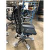 Image 2 : HERMAN MILLER EMBODY BLACK / GRAPHITE FULLY ADJUSTABLE GAMING TASK CHAIR RETAIL VALUE $2263