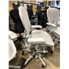 Image 2 : HERMAN MILLER AERON MINERA / GREY FULLY ADJUSTABLE TASK CHAIR ( SIZE C ) RETAIL VALUE $2146