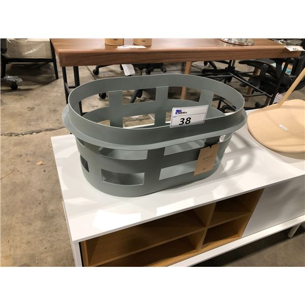 HAY BIG GAME BASKET