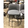 Image 2 : DESIGN WITHIN REACH GREY BARSTOOL