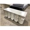 Image 2 : KRISTINA DAM BEIGE CURVED BENCH (SOME COSMETIC DAMAGE)