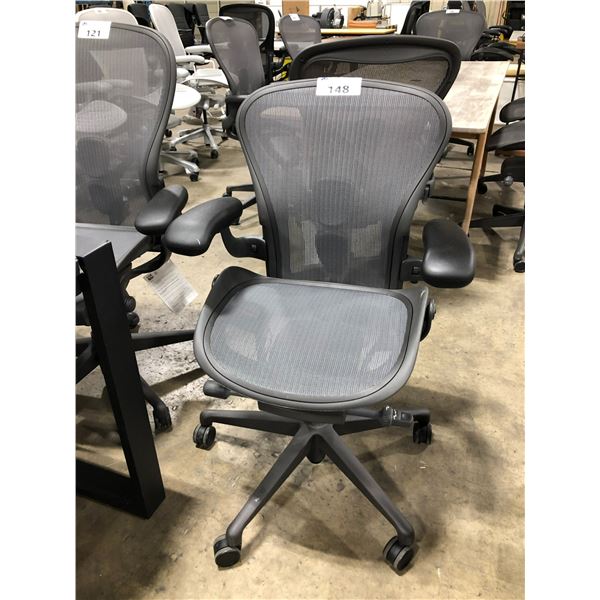 HERMAN MILLER AERON GRAPHITE FULLY ADJUSTABLE TASK CHAIR (SIZE A) RETAIL VALUE $1,823.00