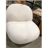 Image 2 : DESIGN WITHIN REACH PASHA BEIGE SWIVEL LOUNGE CHAIR