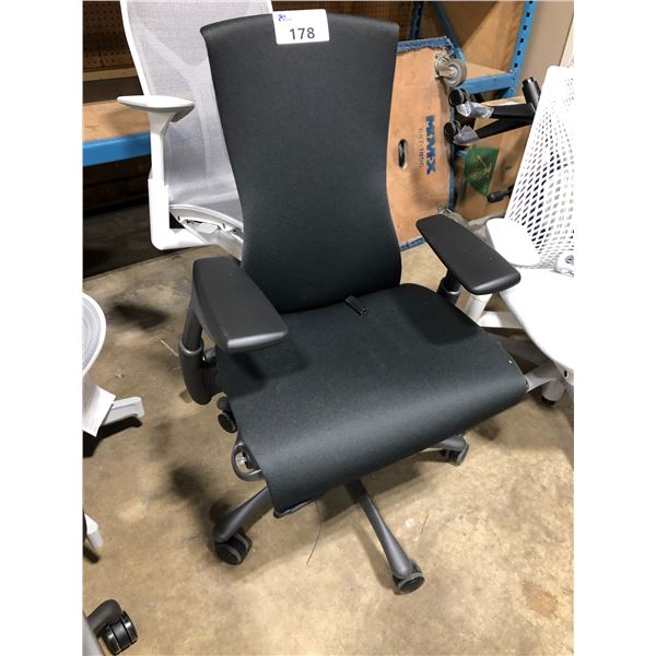 HERMAN MILLER EMBODY BLACK / GRAPHITE FULLY ADJUSTABLE GAMING TASK CHAIR (FOR PARTS OR REPAIR)