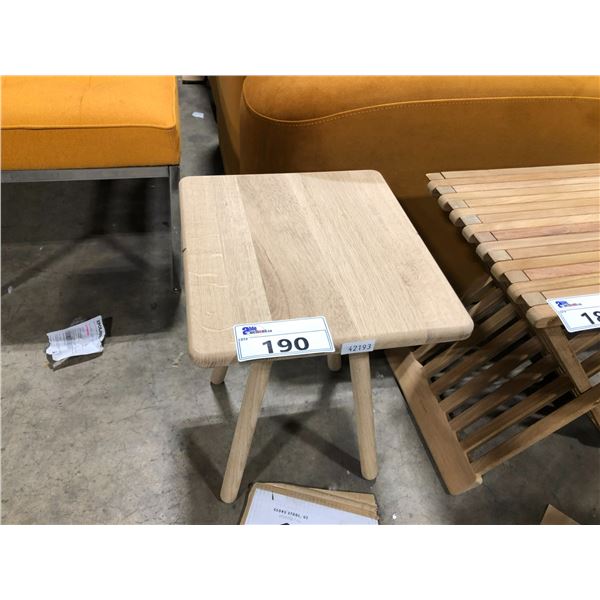 SKAGERAK GEORG OAK STOOL