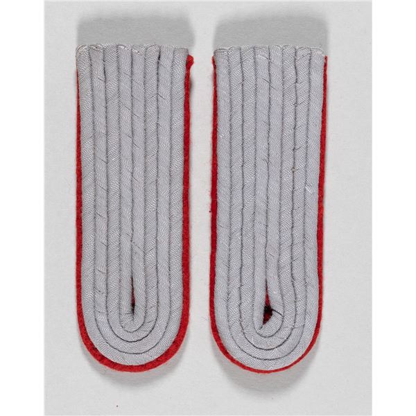 GERMAN WWII ARTILLERY SHOULDER BOARDS LEUTNANT