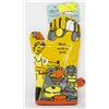 Image 1 : NOVELTY FUNNY OVEN MITT NEW