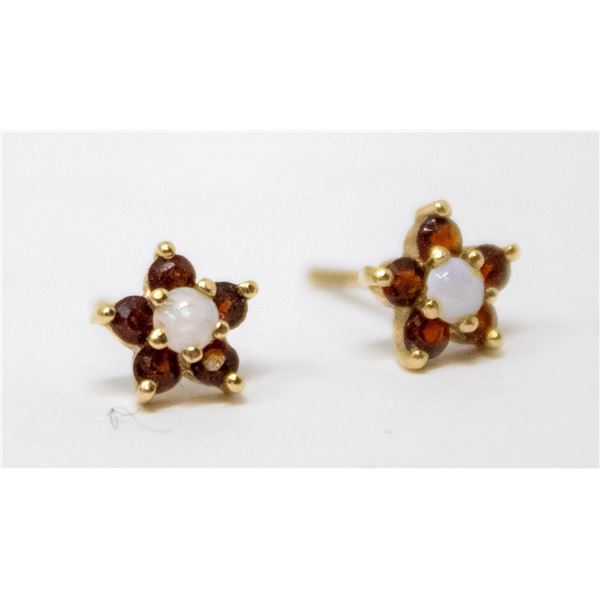 14K GOLD EARRINGS W GARNETS AND OPALS