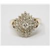 Image 1 : 14K GOLD & DIAMOND CLUSTER RING SZ 8.5 APPRAISED