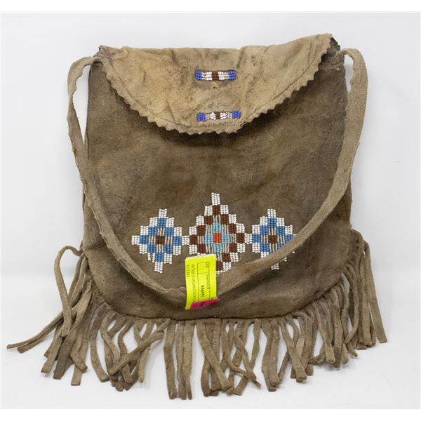 ANTIQUE INDIGENOUS BEADED SATCHEL