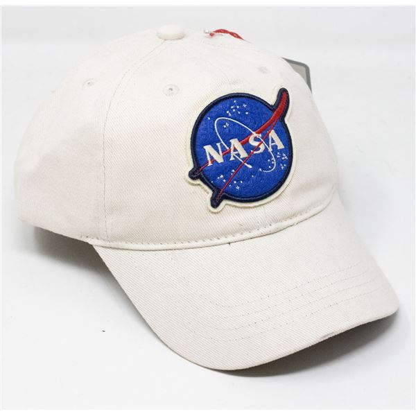 NEW BASEBALL HAT NASA