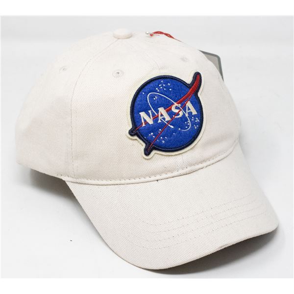 NEW BASEBALL HAT NASA