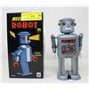 Image 1 : TIN MECHANICAL ROBOT IN BOX