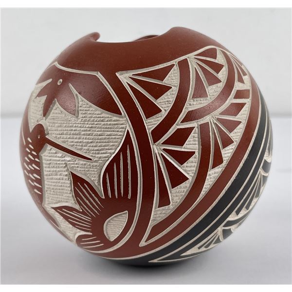 Darin Michelle Pasquale Acoma Indian Pot Vase
