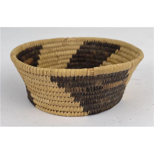 Papago Native American Indian Basket