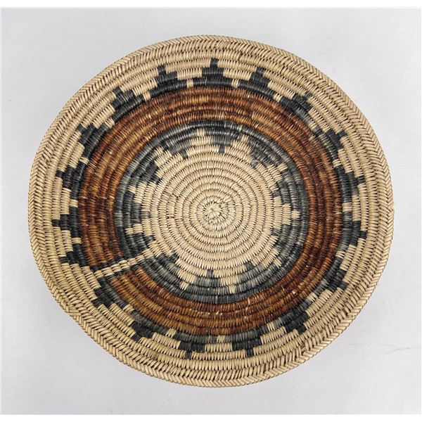 Navajo Native American Indian Basket