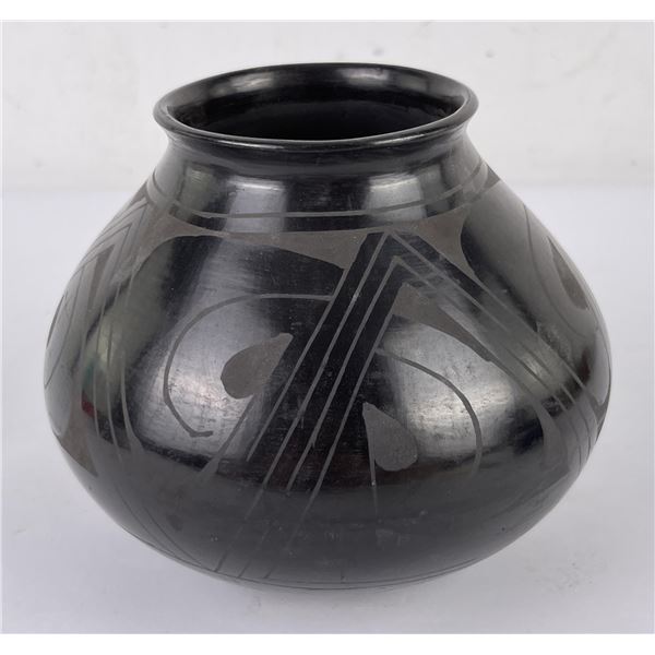 Mata Ortiz Pottery Pot Vase Fito Tena