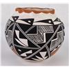Image 3 : Acoma Pueblo Indian Pottery Pot Concho