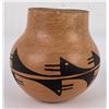 Image 2 : Antique Hopi Tewa Indian Pottery Pot Vase