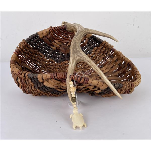 Large Indian Whitetail Deer Antler Basket