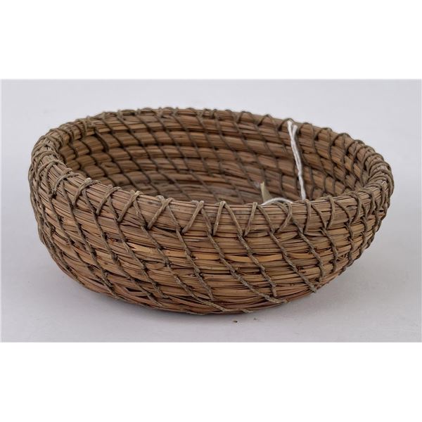 Native American Indian Pine Needle Basket