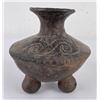 Image 4 : Ancient Pre Columbian Tripod Pottery Vase