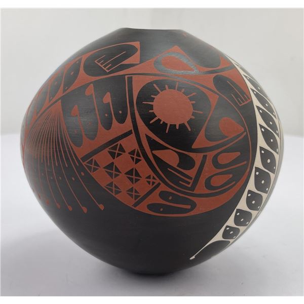 Mata Ortiz Pottery Pot Vase Oscar Overzado