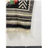 Image 7 : Vintage Mexican Blanket Rug