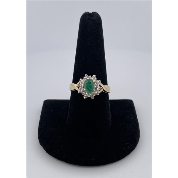 10K Gold Emerald Ring