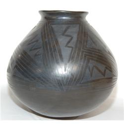 MATA ORTIZE POTTERY OLLA