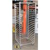 Image 1 : 20 TIER WHEELED BUN RACK