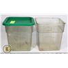 Image 1 : TWO 4 QUART  CAMBRO, 1 GREEN LID