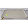 Image 1 : 3 LARGE CAMBRO MARKET TRAYS- WHITE