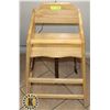 Image 1 : WOODEN HIGH CHAIR
