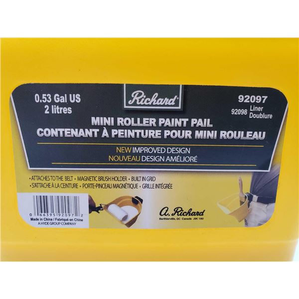 Richard Mini Roller Paint Pail (2L)