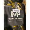 Image 2 : New Mountain Profile 821 snowshoes with poles - Small 8x21 150lb