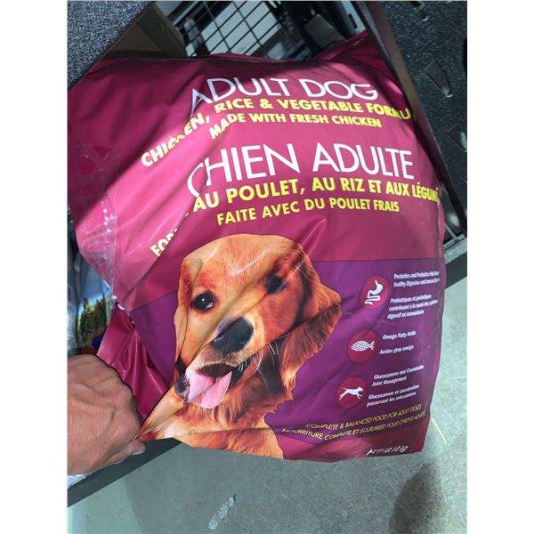 Kirkland Adult Dog Chicken, Rice & Vegetable Dog Kibble 18.4Lbs