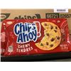 Image 2 : Chips Ahoy Chewy Chocolate Chip Cookies Lot of 12 x 271g